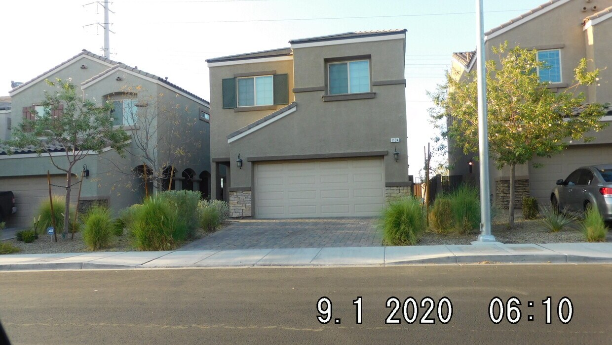 Building Photo - 1134 Bradley Bay Ave