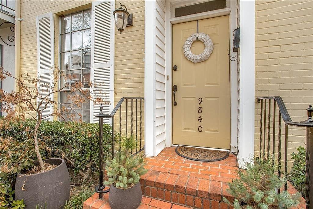 Foto principal - 9840 Valley Meadow Ct