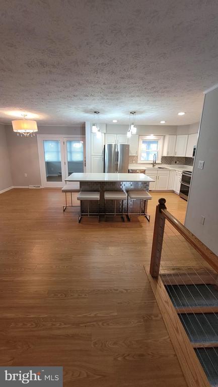 Foto del edificio - 557 Bellview Ave