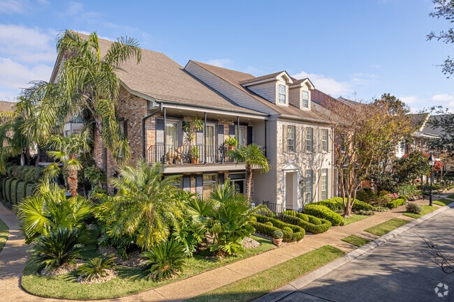 Townhomes - DeLimon Place