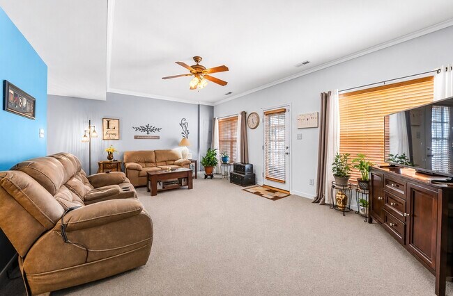 Building Photo - 958 Wellston Ct