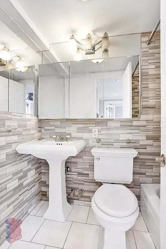 Foto del edificio - 345 W 53rd St