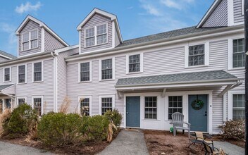Building Photo - 77 Lyme St
