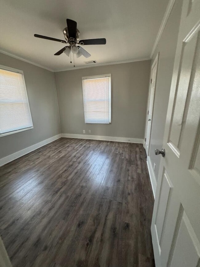 Foto del edificio - 843 Carthage Hwy