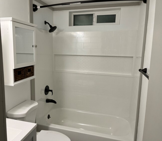 231 Mockingbird Hl Unit 231, Hamilton, MT 59840 Apartments in