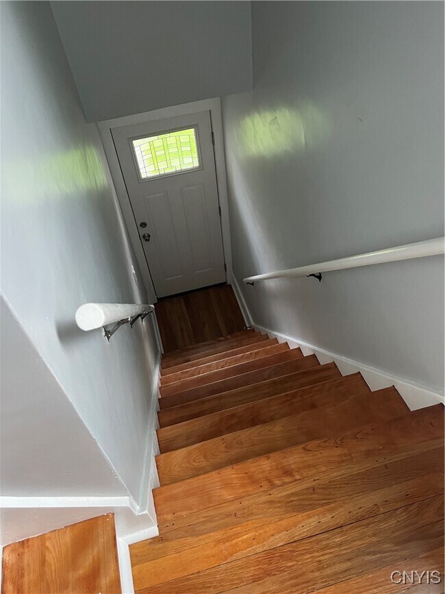 Foto del edificio - 2018 James St