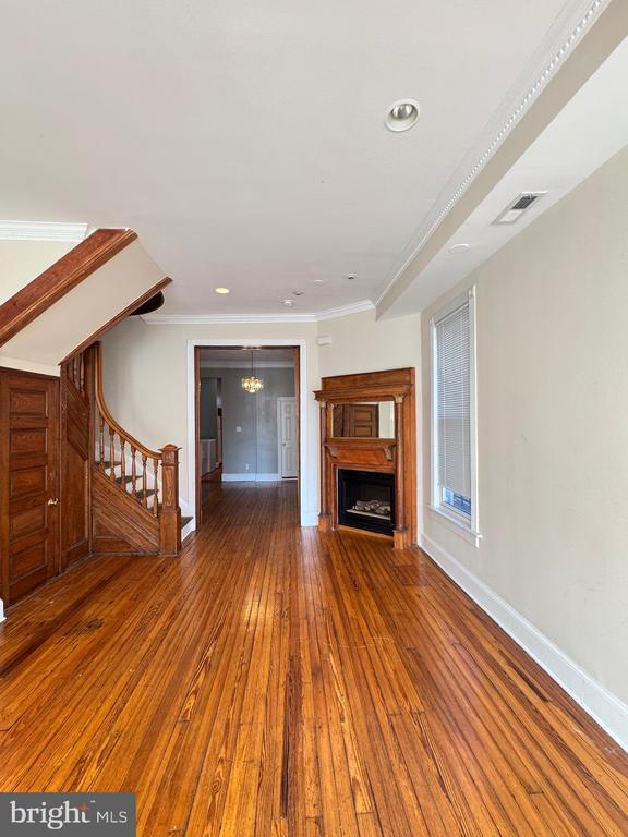 Foto del edificio - 15 Seaton Pl NW