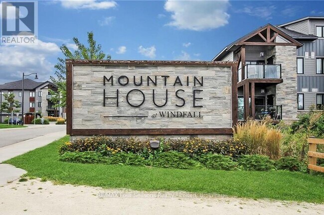 Photo du bâtiment - 12 Beausoleil Ln