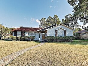 Building Photo - 8476 Sweetwood Dr