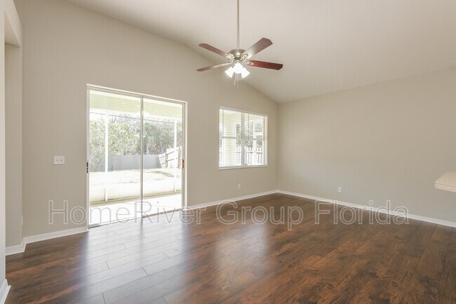 Foto del edificio - 8634 Sandy Plains Dr