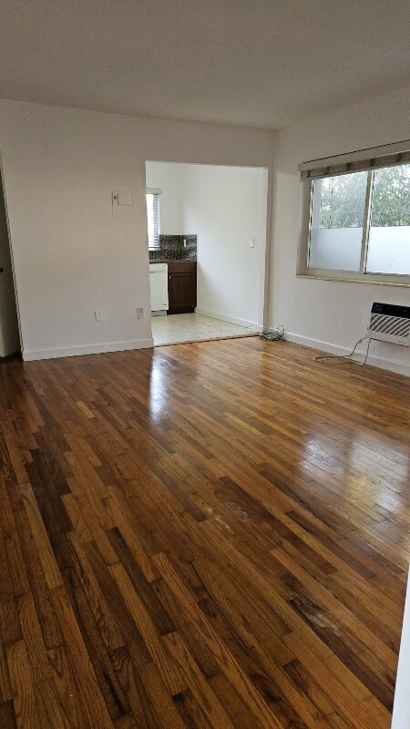 Foto del edificio - 631 NE 72nd Terrace