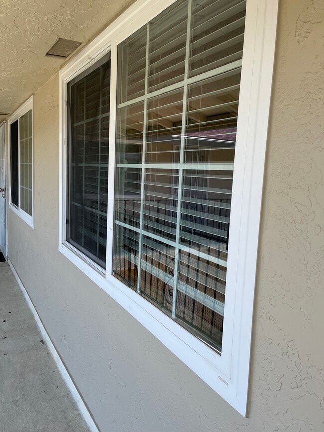 Foto del edificio - 755 E Duane Ave