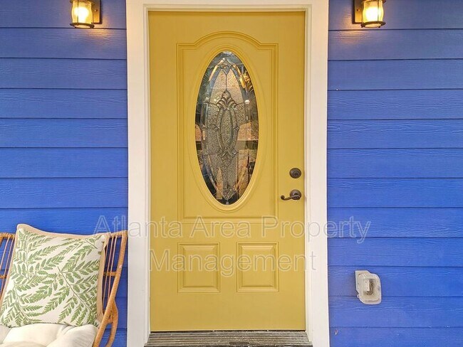 Foto del edificio - 441 Westmeath Dr SW