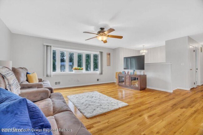 Foto del edificio - 4 br, 3 bath House - 1117 Aspen Dr