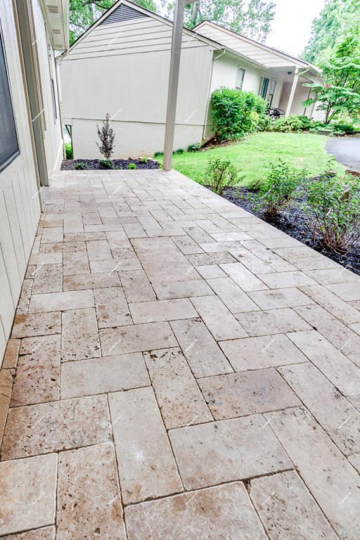 Building Photo - 8500 Olde Colony Trl