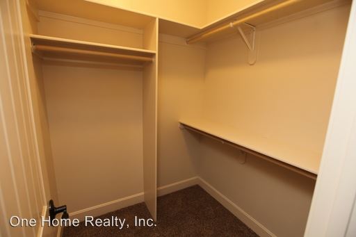 Building Photo - 11647 Ridgeway Ct