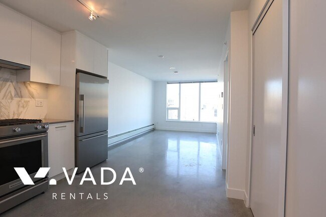 Photo du bâtiment - Framework 1 Bed Apartment Rental 701-231 E...