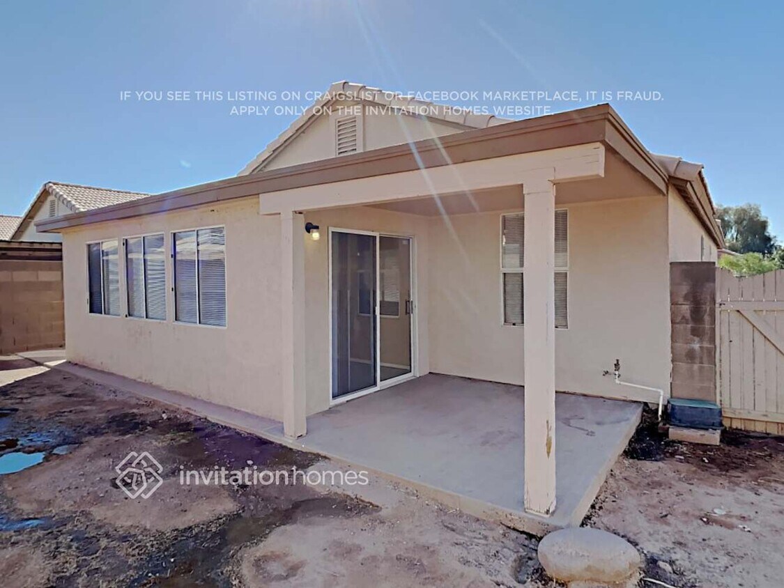 Foto del edificio - 1868 W Renaissance Ave