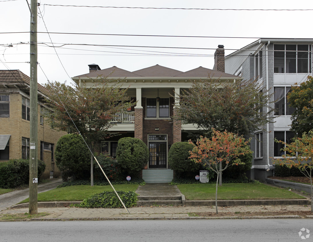 Building Photo - 649 N Highland Ave NE