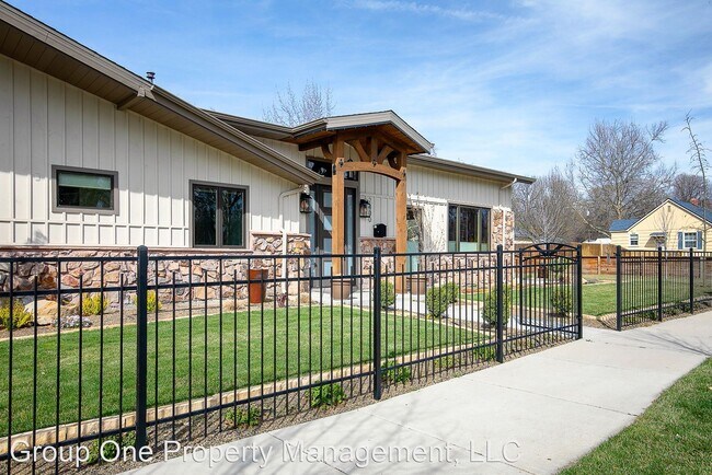 Foto del edificio - 3 br, 2 bath House - 2400 W Bella St