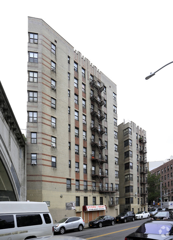 Building Photo - 1675 Grand Concourse