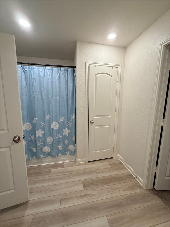 Foto del edificio - 8103 Vacek Meadows Loop