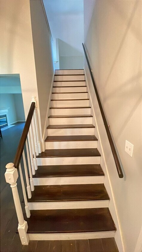 Foto del edificio - 10502 Bay Pointe Ct