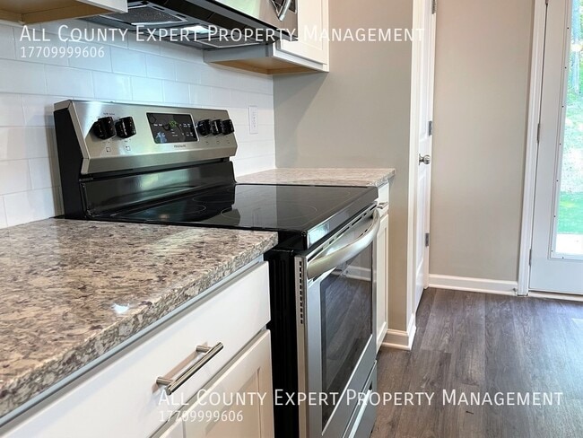 Building Photo - New Construction Townhome