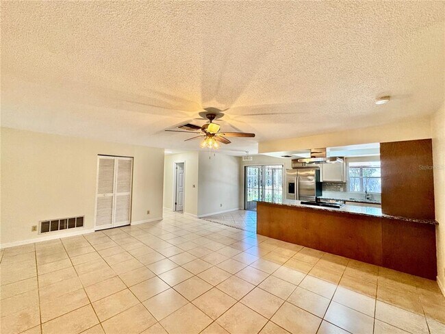 Building Photo - 29 Foxhall Ln