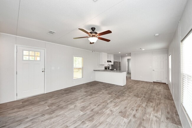 Foto del edificio - 1560 Brown Rd