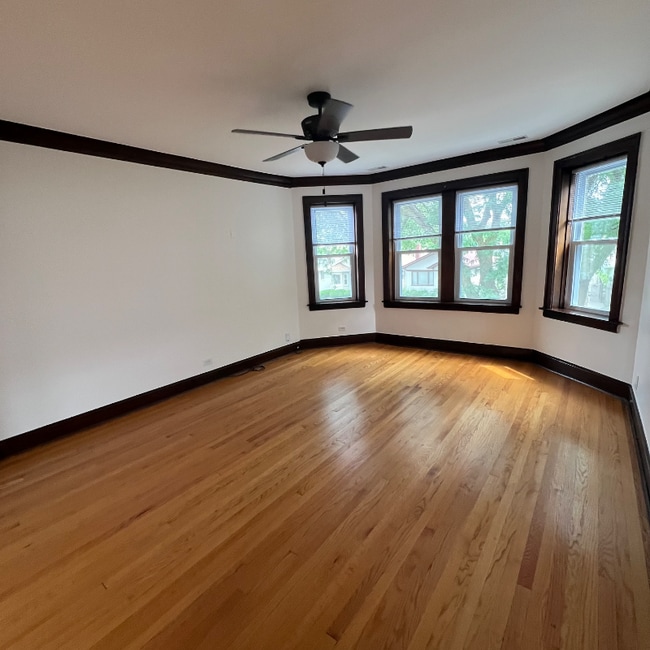 Building Photo - 4442 N Laporte Ave