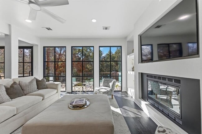 Building Photo - 6405 Aden Ln