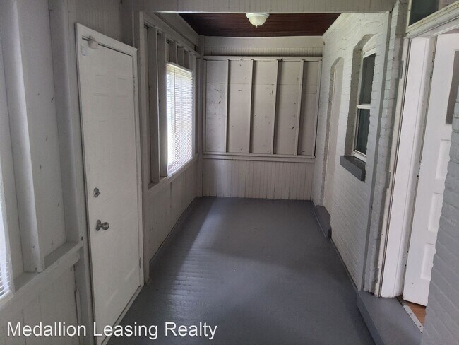Foto del edificio - 4 br, 2 bath House - 8940 S May St