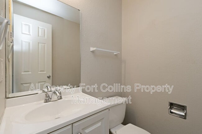 Building Photo - 3542 Butternut Dr