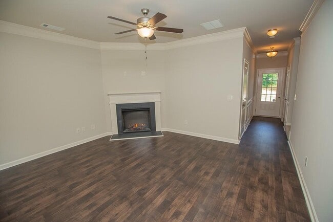 Foto del edificio - 370 Turtle Creek Dr