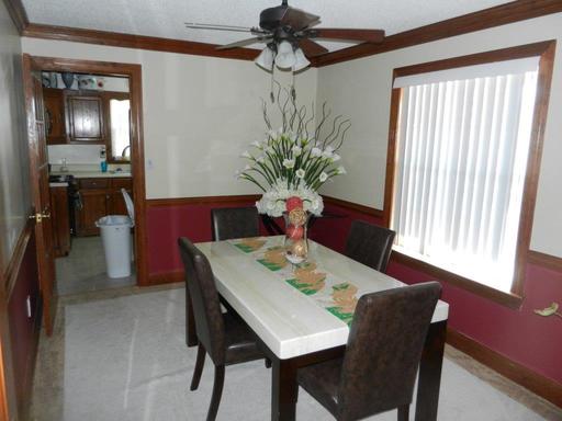 Building Photo - 2608 Roundtree Cir