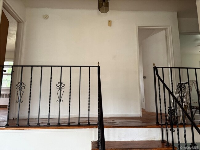 Foto del edificio - 338 E Clinton Ave