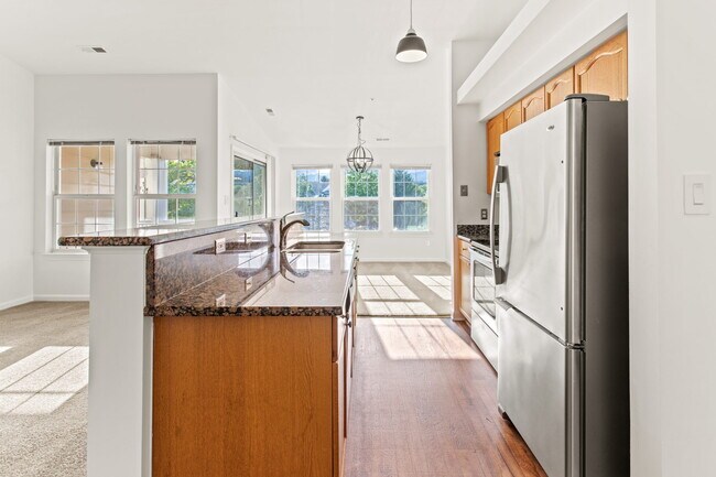 Foto del edificio - 2400 Ellsworth Way