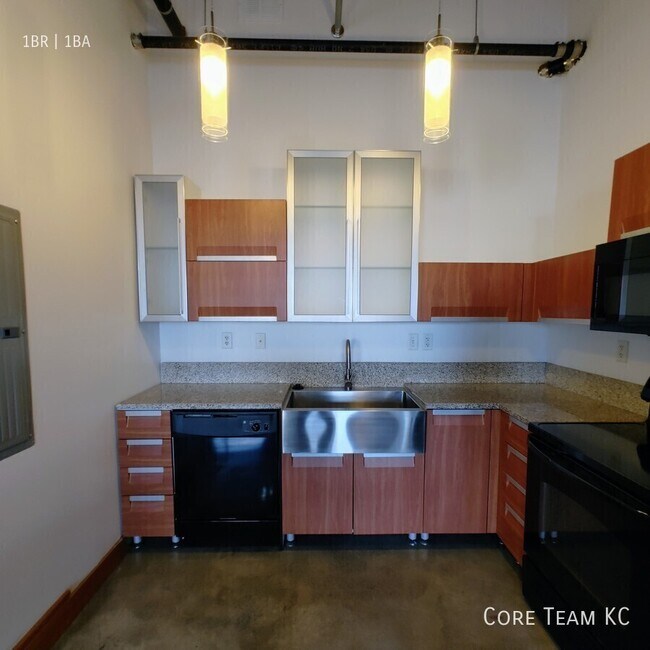 Foto del edificio - 382 W 22nd St