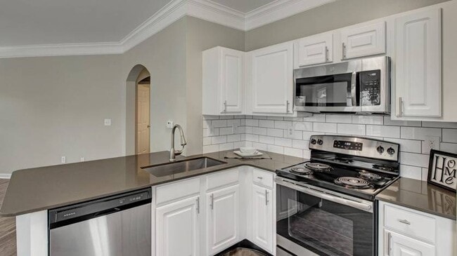 Interior Photo - Woodland Pointe Residences