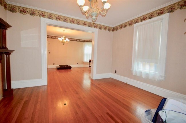 Building Photo - 177 Highland Ave