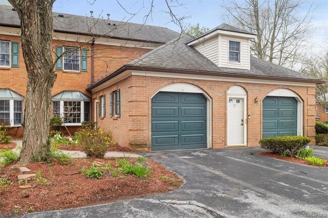Building Photo - 34 Westbrook Rd