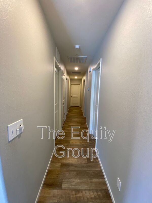 Foto del edificio - 2113 N Highland St