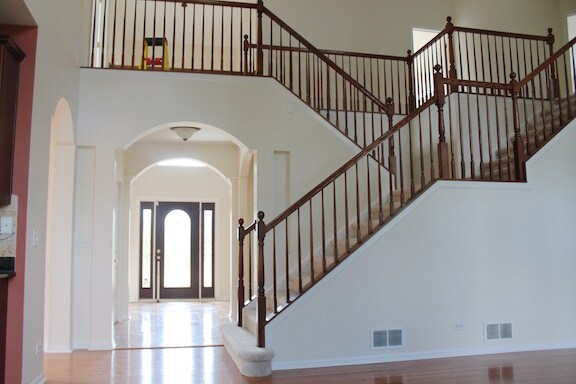 Building Photo - 205 Regency Court Bartlett, IL 60103