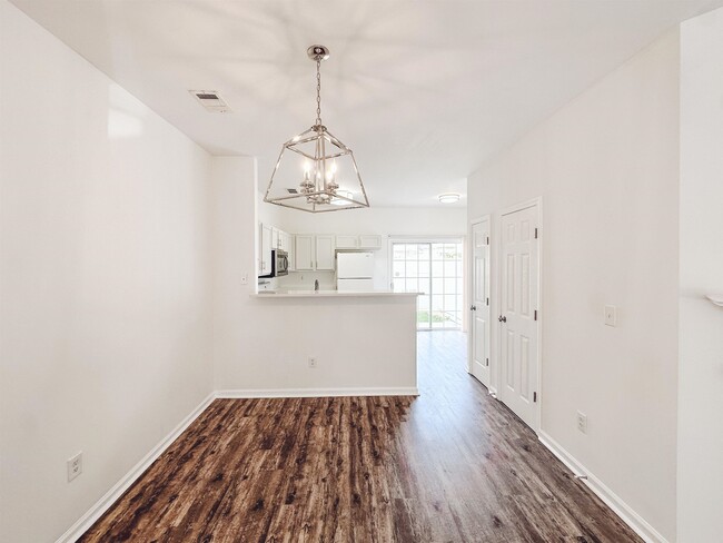 Building Photo - 3247 Hidden Cove Cir NW