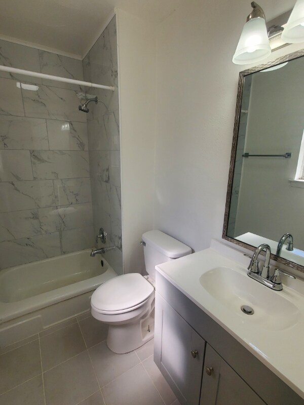 Foto del edificio - 2234 Sussex Dr