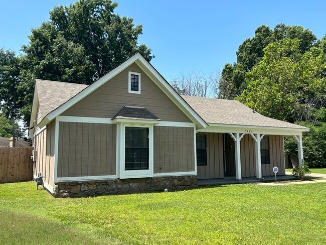 Foto del edificio - $500 OFF FIST MONTH'S RENT!