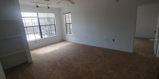 Foto del edificio - 6137 Metrowest Blvd