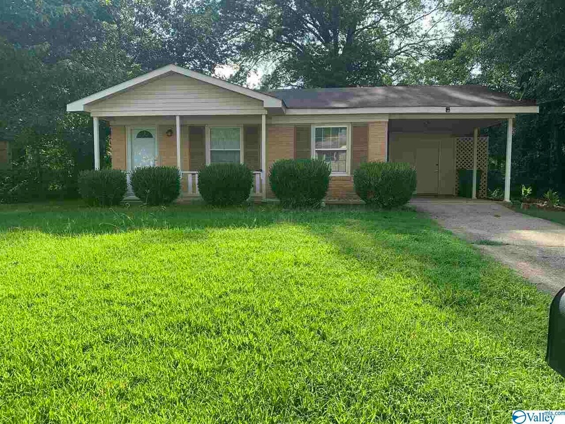 Primary Photo - 4456 Millvale Dr SW