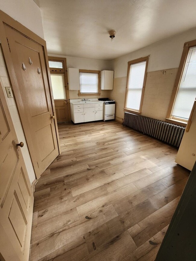 Photo - 217 S 8th St Apartment